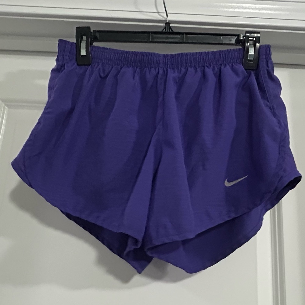Nike Purple Athletic Shorts‎ Lightweight Moisture-Wicking